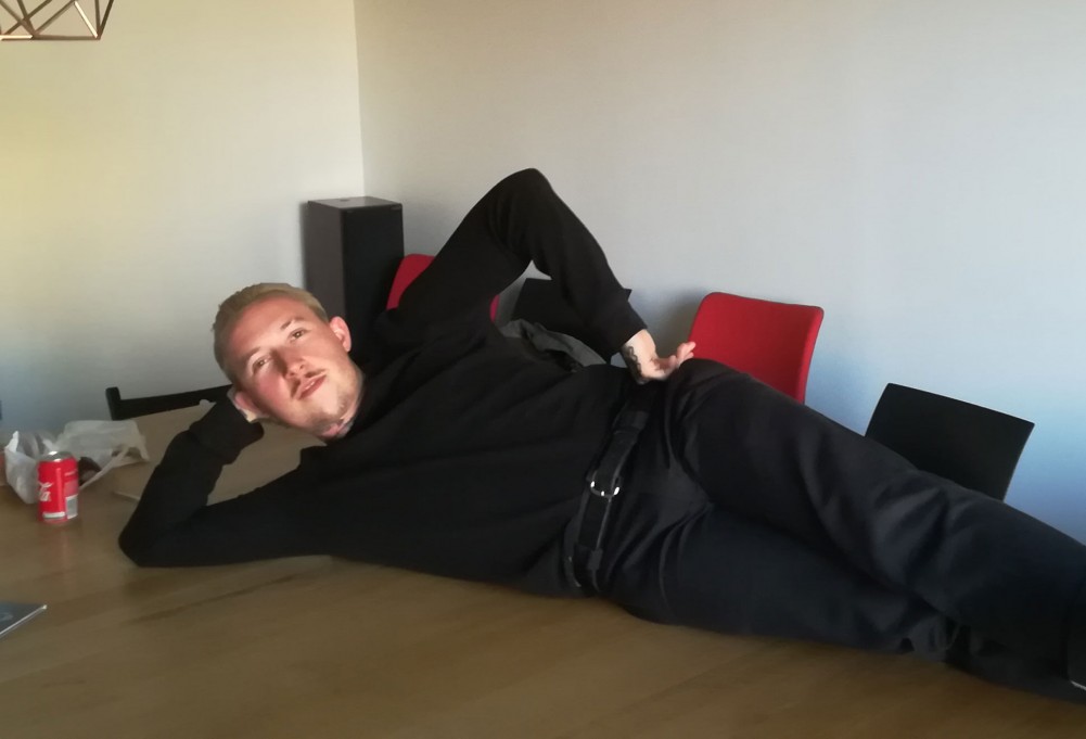 SLAVES, interview promo pour \'\'Acts of fear and Love\'\' 