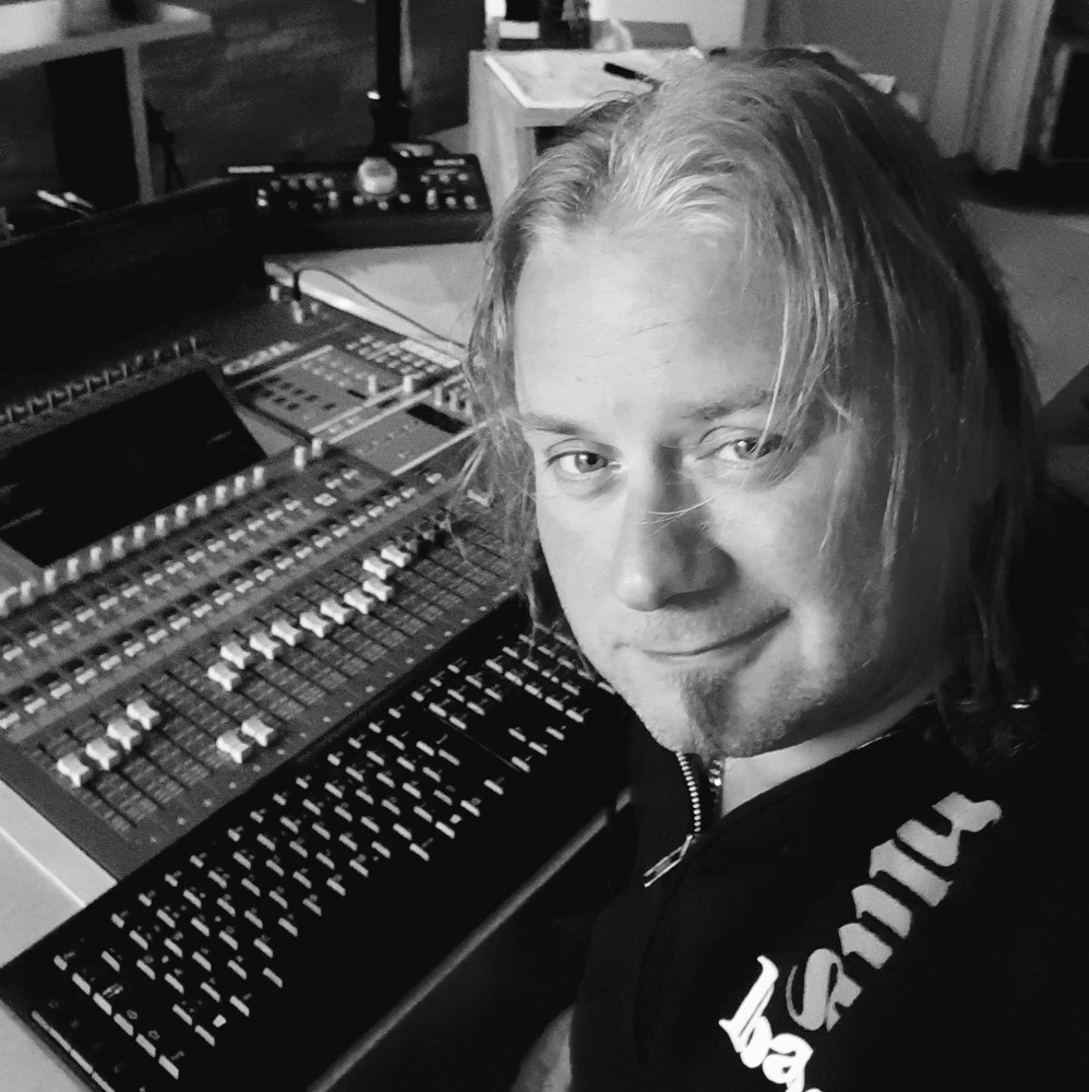 SERIOUS BLACK, "Vengeance is Mine" studio report 