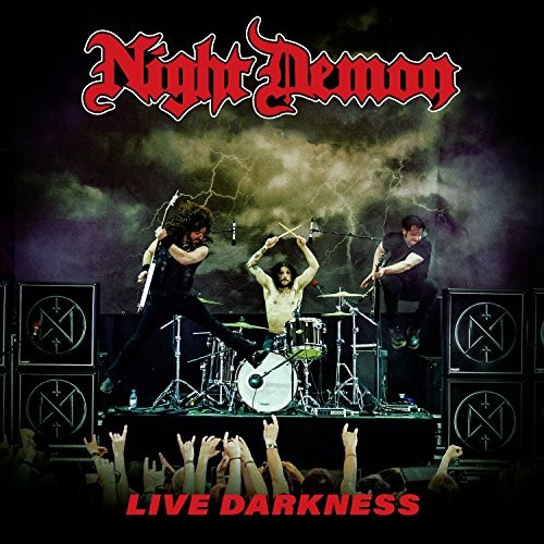 Live Darkness par Night Demon