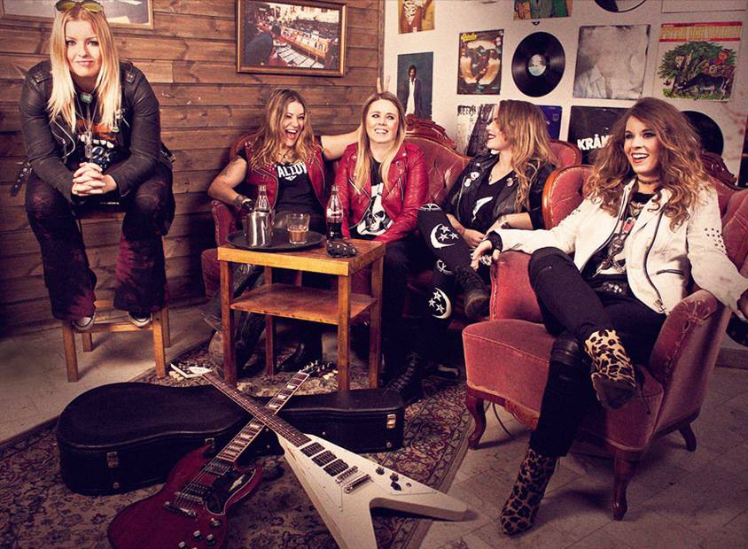 Interview audio THUNDERMOTHER 