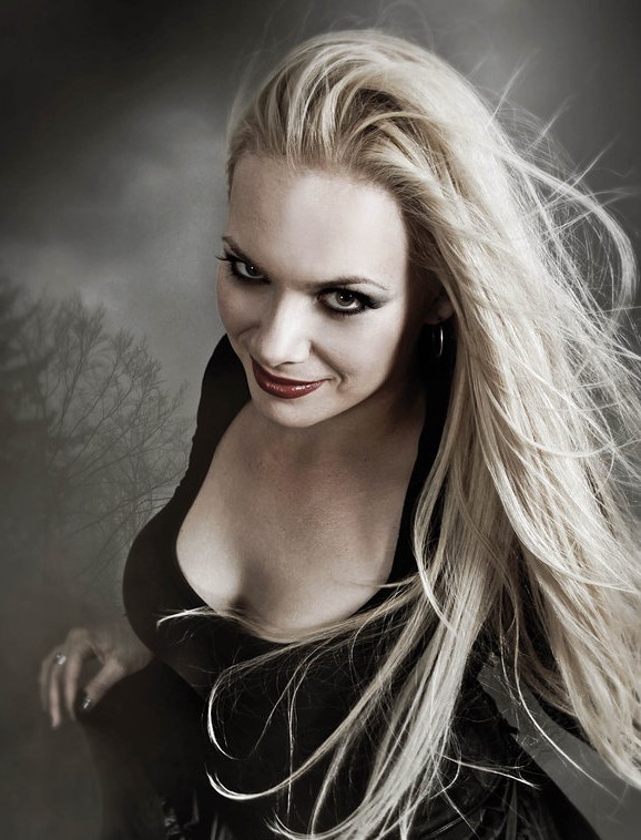 Amanda Somerville’s Trillium  par Amanda Somerville’s Trillium 