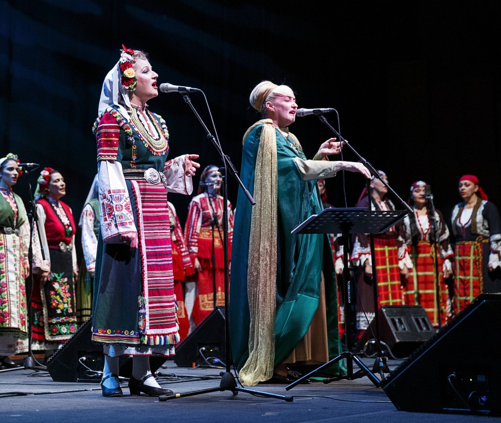 The Mystery Of the Bulgarian Voices feat. Lisa Gerrard par The Mystery Of the Bulgarian Voices feat. Lisa Gerrard