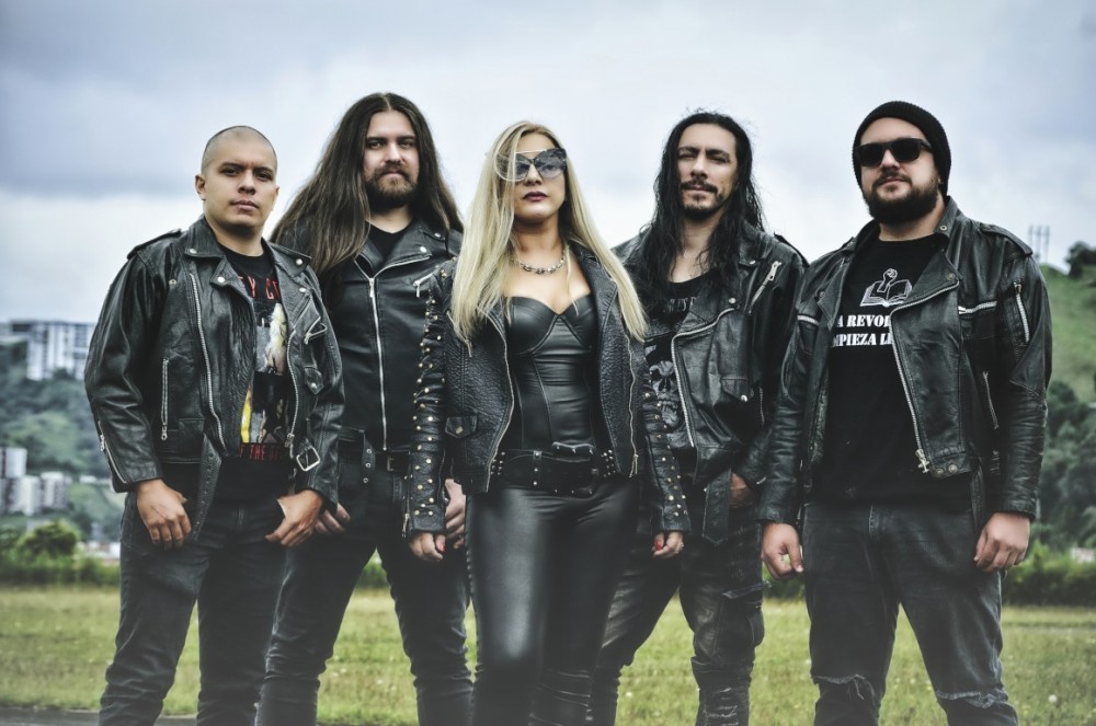 Leather Witch par Leather Witch