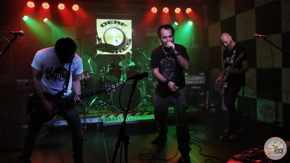 DEAF BLOKES par DEAF BLOKES