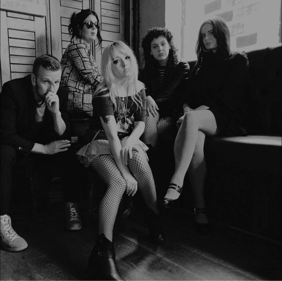 Static Lives par Static Lives