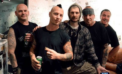 Discharge par Discharge