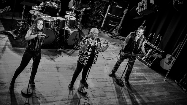 Dirkschneider & The Old Gang contre-attaque avec le clip de 'Batter The Power' 