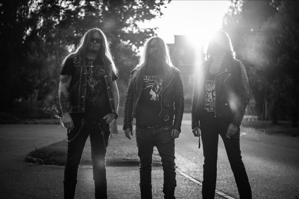Les Finlandais de Monsternaut dévoilent 'Black Blizzard' avant la sortie de leur nouvel album 