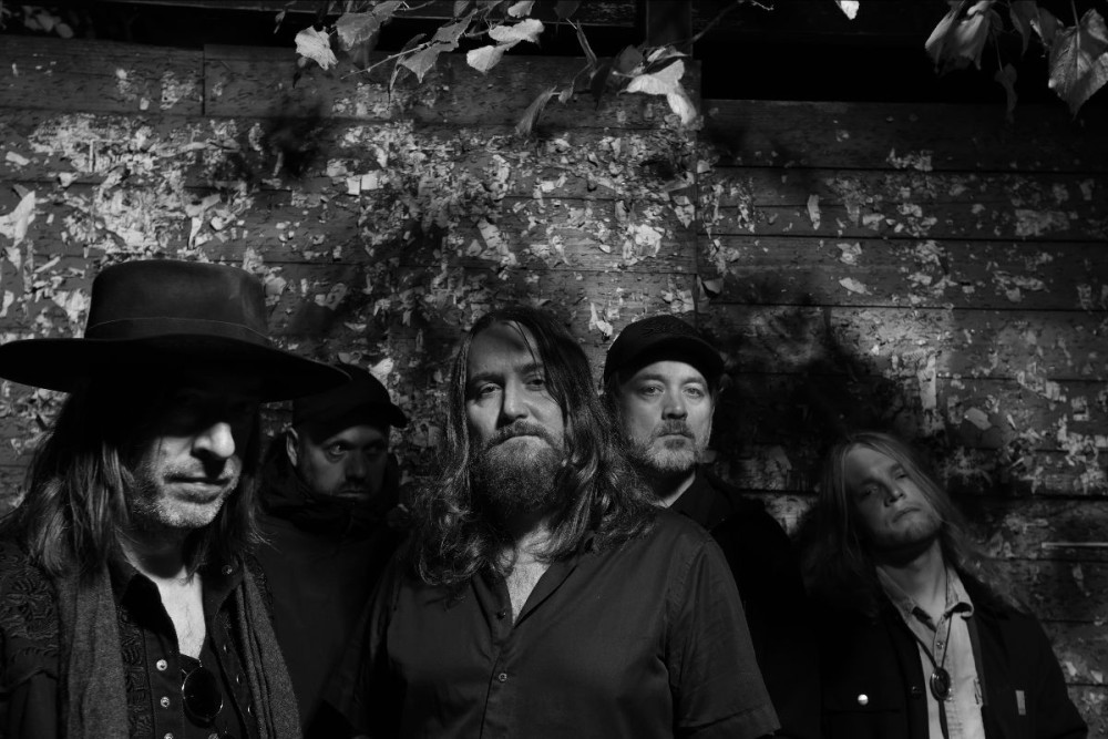 The Devil And The Almighty Blues signe chez Ripple Music et annonce une tournée européenne 