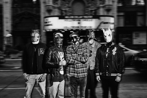 Hollywood Undead s'associe à Jeris Johnson pour le venimeux nouveau single 'All My Friends' 
