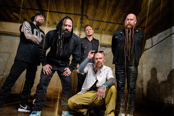 Five Finger Death Punch dévoile son dixième album 