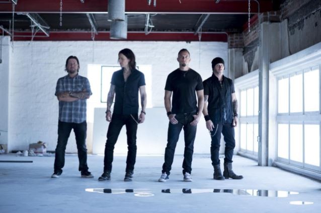 ALTER BRIDGE Gigantesque Tournée Européenne... 
