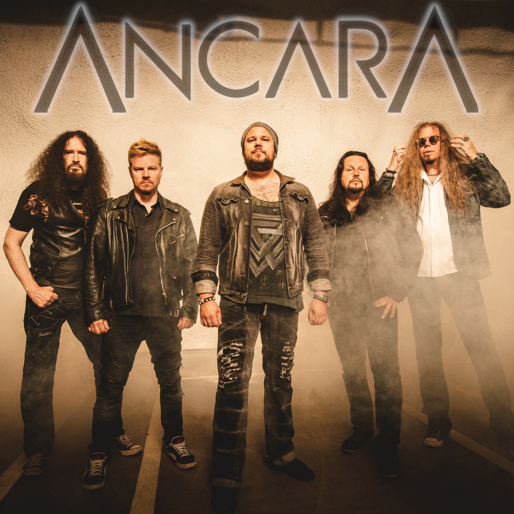AncarA sort un cover de Nine Inch Nails, le classique 'Hurt'! 