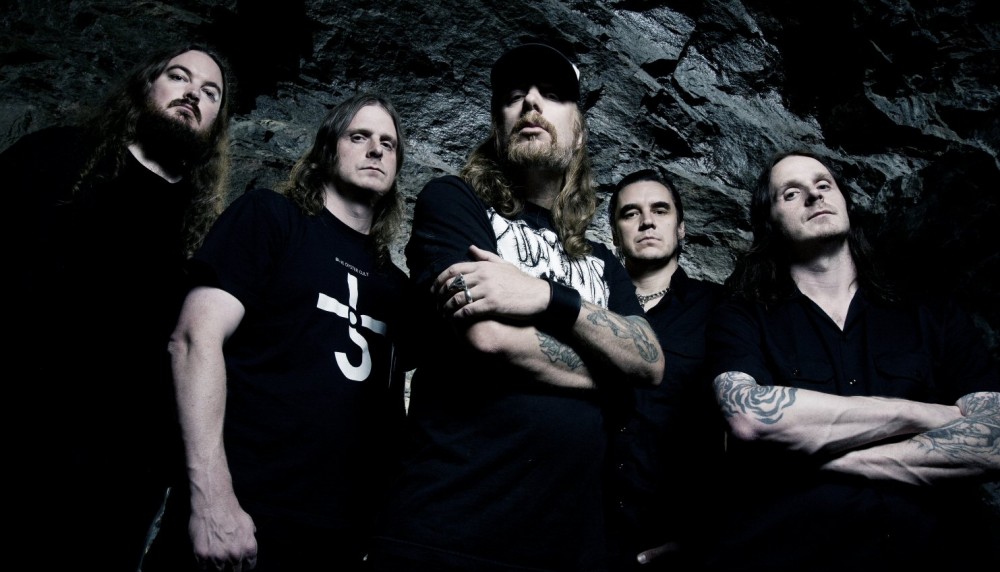 At The Gates nous propose un autre titre de ''To Drink From The Night Itself'' 