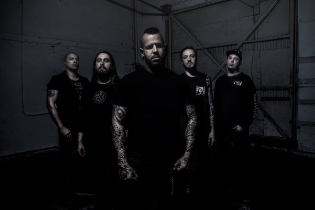 BAD WOLVES :  reprise acoustique du 'Zombie' des CRANBERRIES ! 