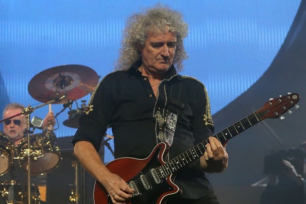  BRIAN MAY malade annule tous ses concerts !  