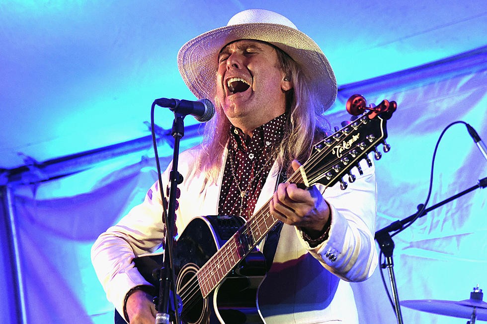 CHEAP TRICK sort « Band, Zoom, Crazy… Hello » 