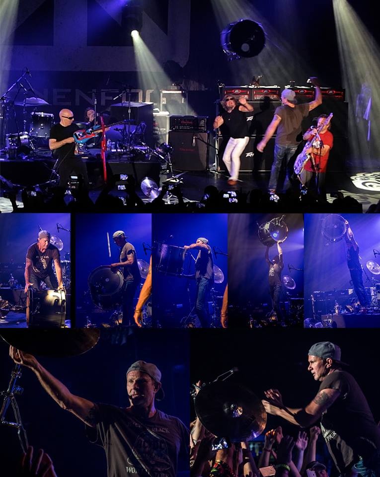 CHICKENFOOT, nouveau titre, 'Divine Termination' en vidéo live ! 