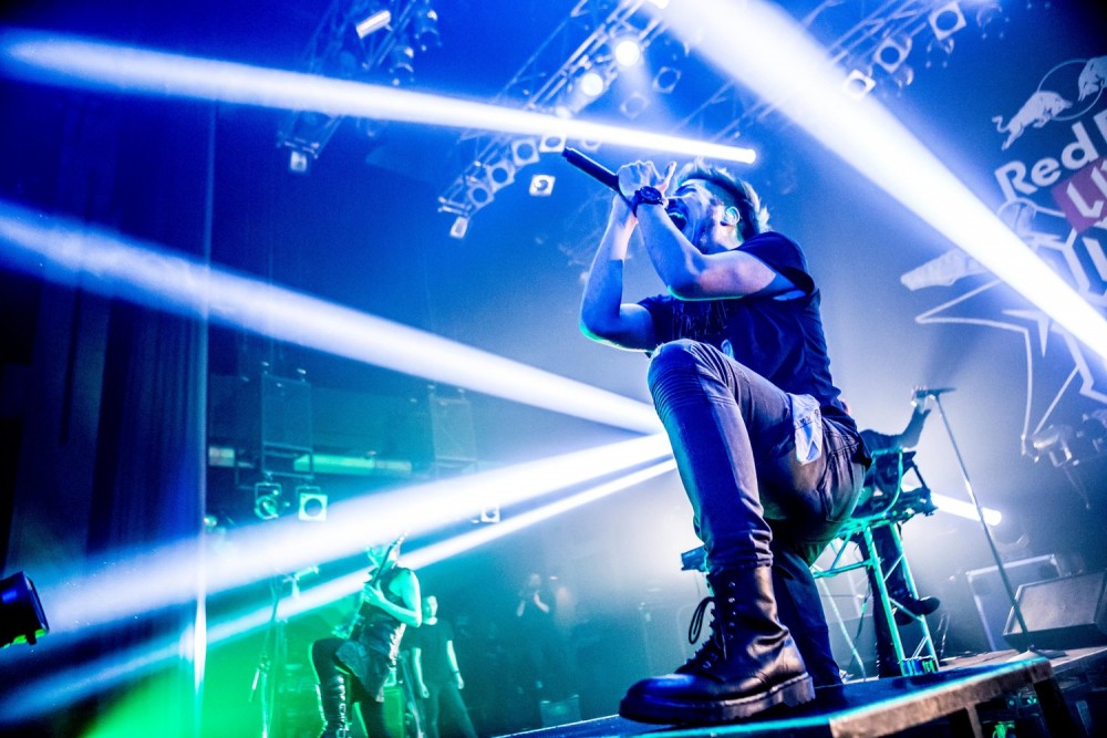 Crossfaith s'offre une vidéo live du titre \'\'Diavolos\'\' 