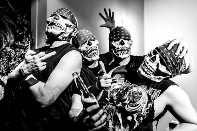 DR. LIVING DEAD! : sortie de la vidéo de ''Coffin Crusher'' ! 