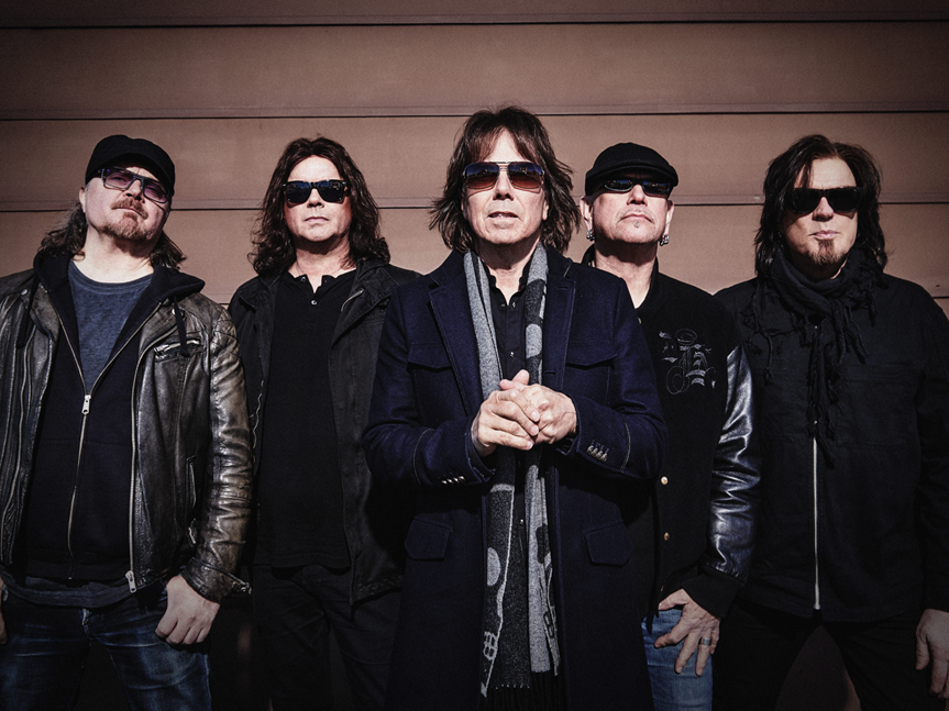 EUROPE lance un nouvelle chanson avant leur concert archi complet à Paris ! 