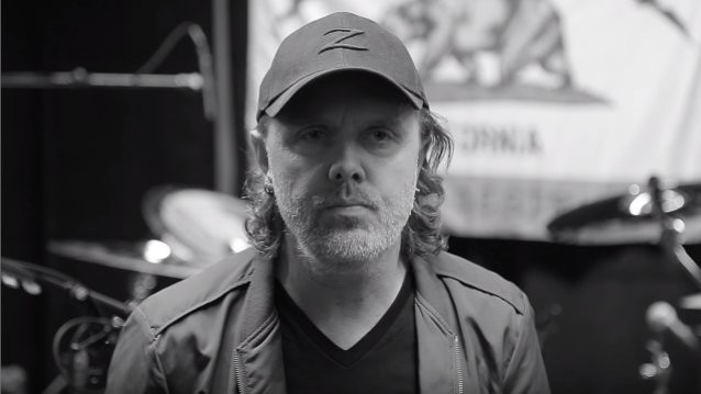 Lars Ulrich  (Metallica) a été 'incroyablement attristé' d'apprendre la nouvelle du décès de Timi Hansen.