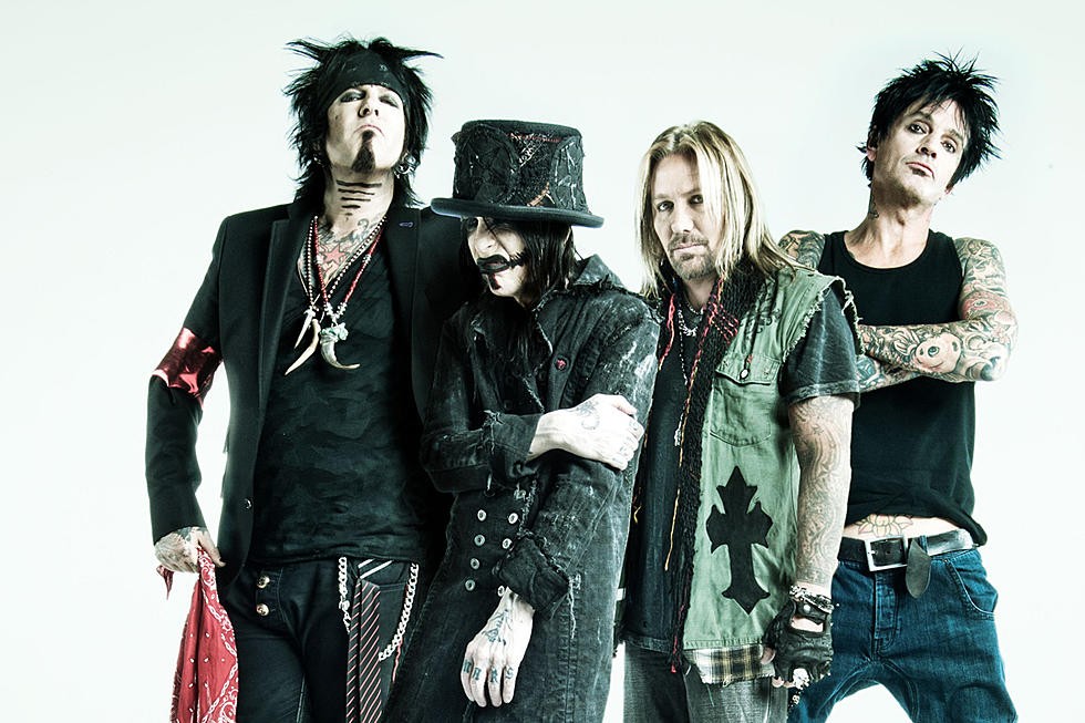 Le ‘Kickstart Mey Hart' de Motley Crue au Super Bowl ! 