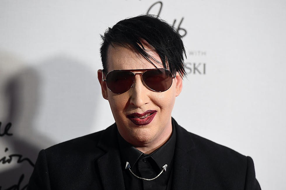 L'industrie radiophonique, pas tendre avec Marilyn Manson. Mais les fans sont toujours au rendez-vous! 