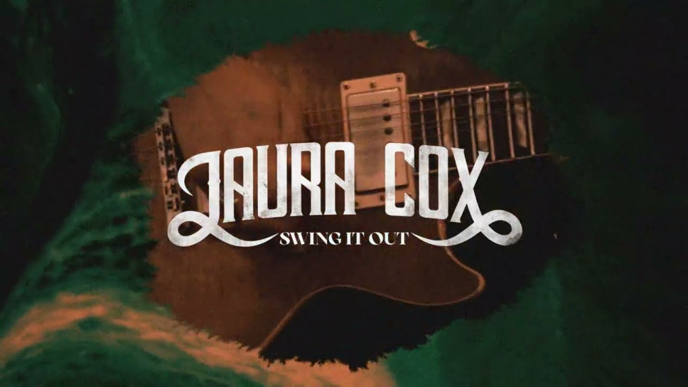'Swing It Out' le nouveau clip de Laura Cox ! 