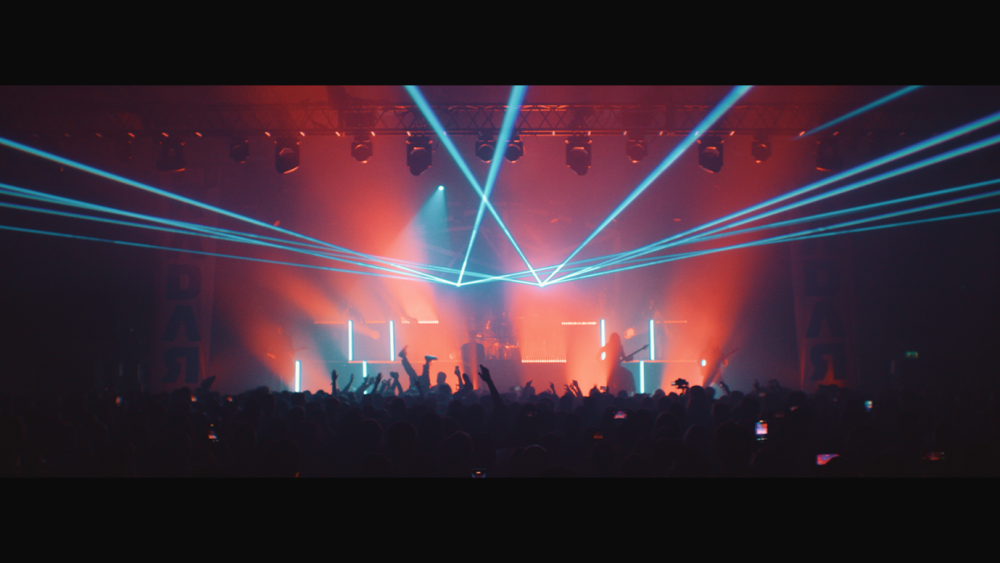 TesseracT partage une nouvelle vidéo live de 'War of Being' filmée au Radar Festival 2024 ! 