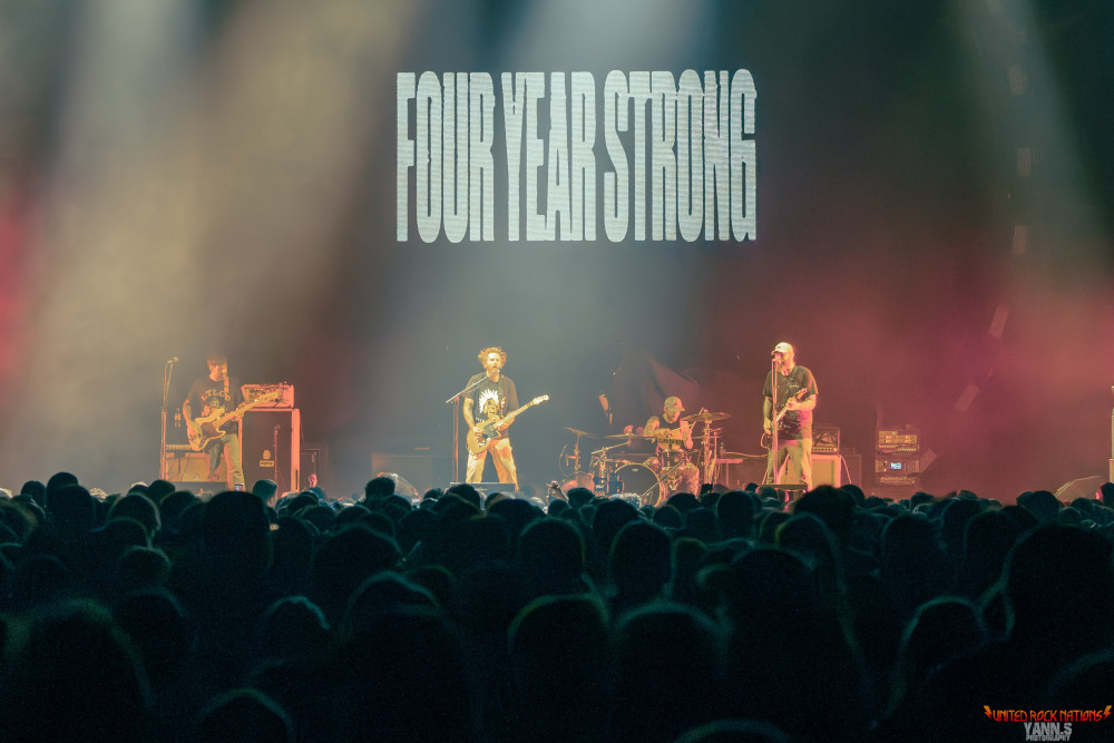 Report Four Year Strong à l’Accor Arena, Paris le 25/05/2023