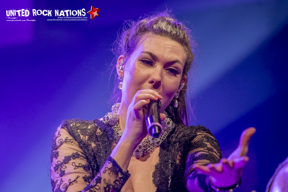 Report AMARANTHE, Paris le Petit Bain le 03/11/2016 !