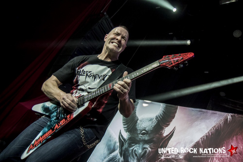 Report ANNIHILATOR @ Bataclan le 08/12/2017!
