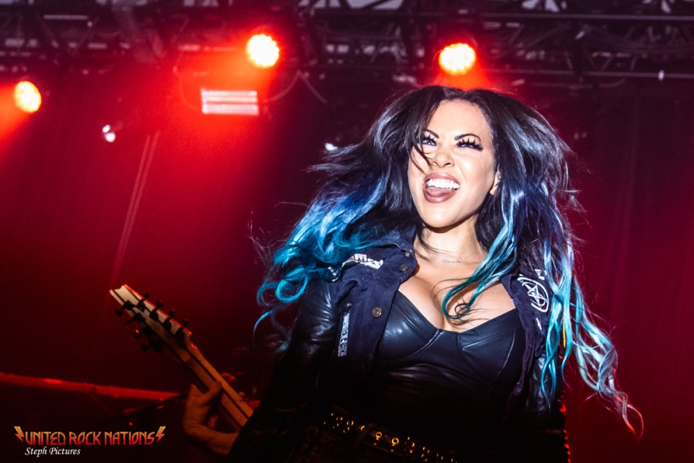 Report Butcher Babies à l'Elysée Montmartre le 19/10/2022