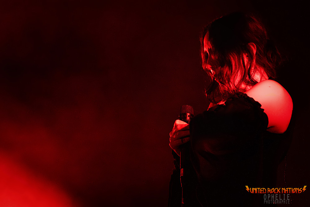 Report Chelsea Wolfe à l'Elysée Montmartre le 04/06/2024