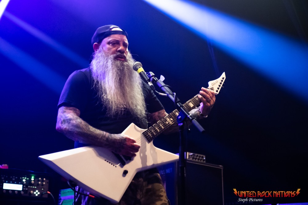 Report Crowbar à l'Elysée Montmartre le 15 novembre 2022